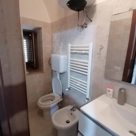 Apartment 10 Posti Con Cucina E Parcheggio Privato Gratuito