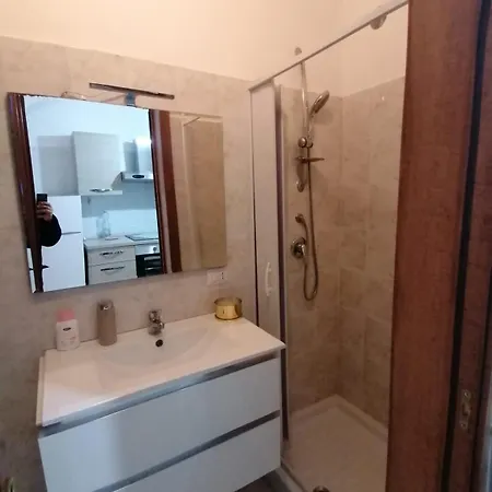 10 Posti Con Cucina E Parcheggio Privato Gratuito Apartment Candela
